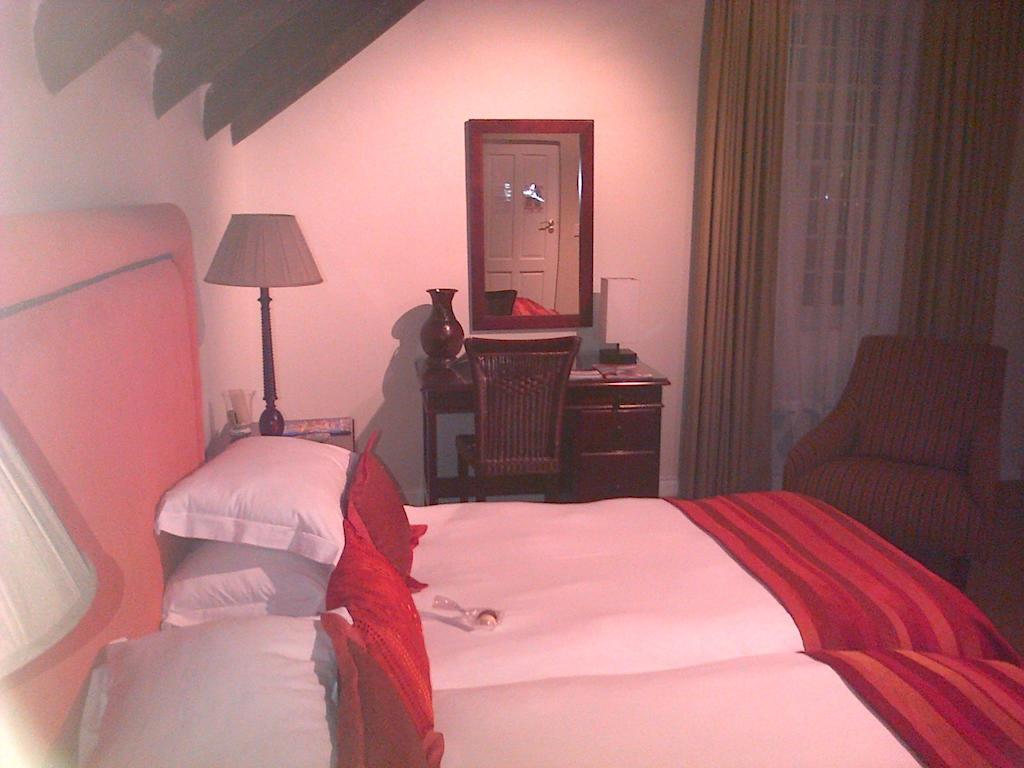 Nautilus Guest House Hermanus Exterior foto